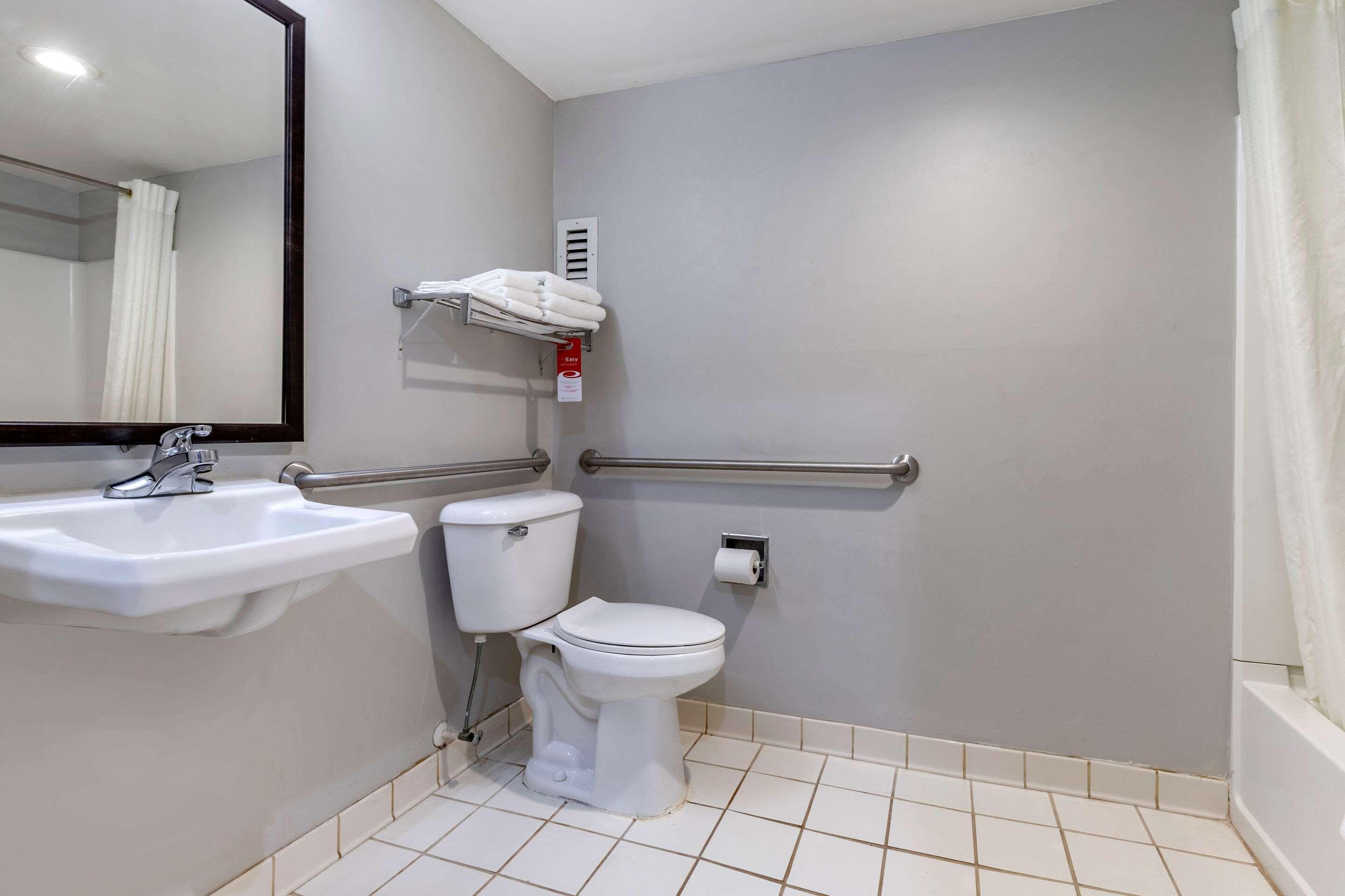 Econo Lodge St. Stephen Zewnętrze zdjęcie